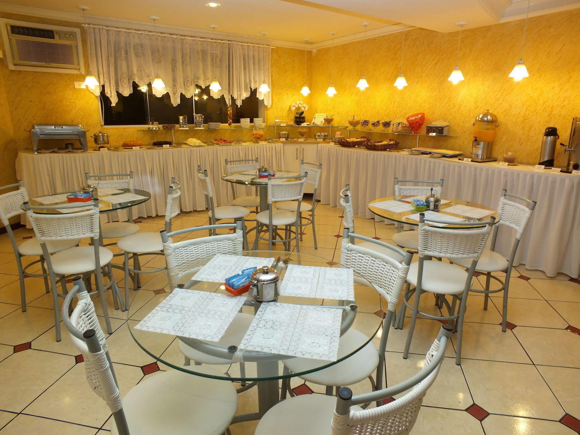 Terrazas Hotel Куритиба Екстериор снимка
